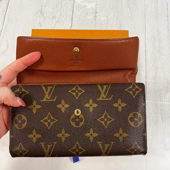 louis vuitton wallet - Picture 3 of 6